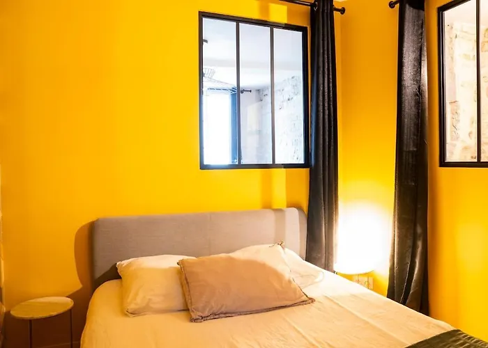 F2, Centre-ville Historique De Lägenhet *