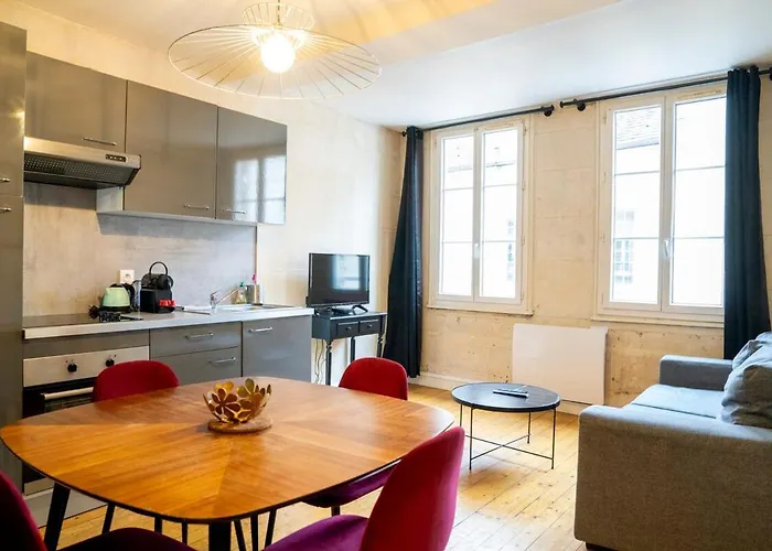 F2, Centre-ville Historique De Lägenhet Caen